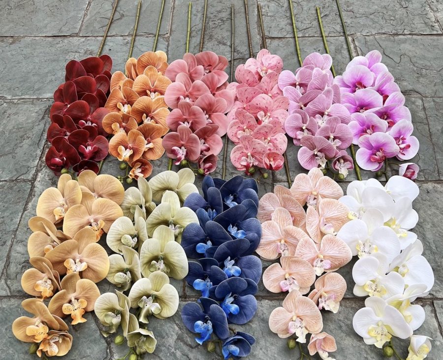 9-Bloom 3D Real-Touch Moth Orchids
