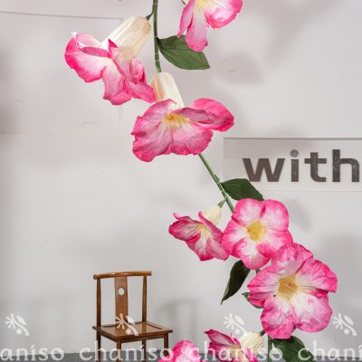 Oversized Hanging Florals