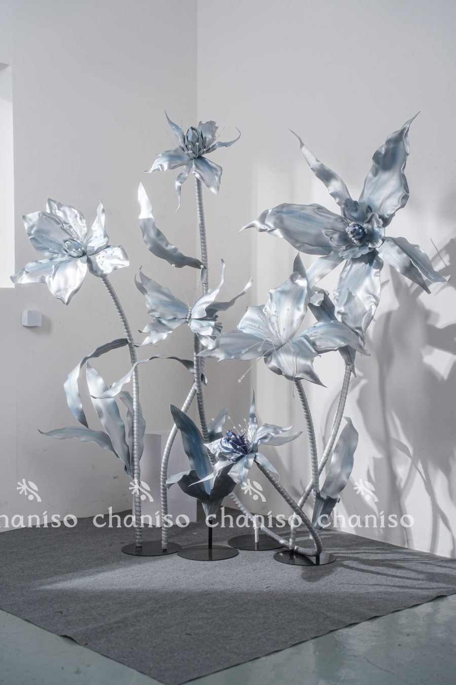 Pale Blue Silver-Plated Giant Floor Flowers