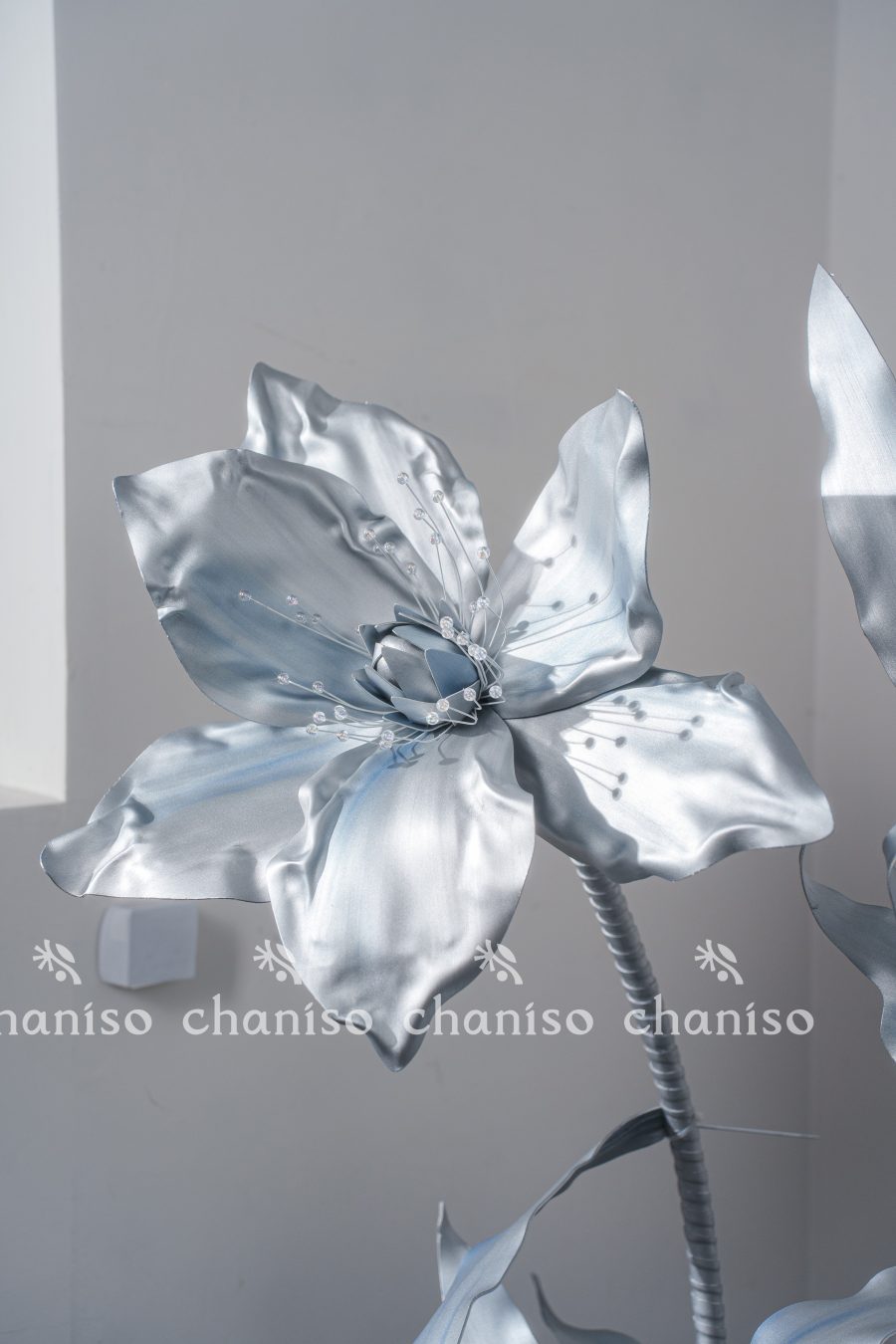 Pale Blue Silver-Plated Giant Floor Flowers