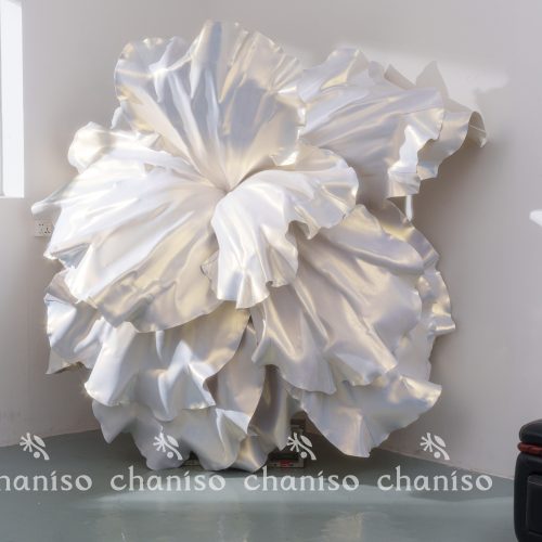 Monochrome White Oversized Florals