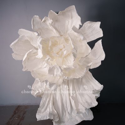 Monochrome White Oversized Florals