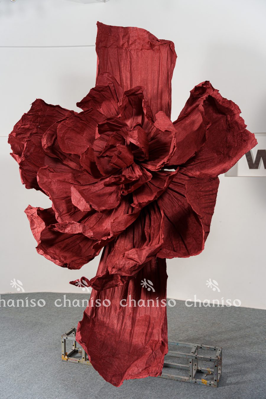 Shapeable Giant Paper Flowers| Reconfigurable Petal