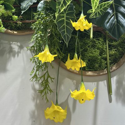 Real-Touch Trailing Datura