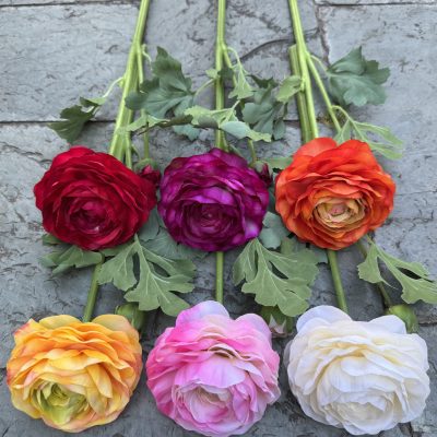 Real-Touch Ranunculus