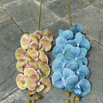 9-Bloom 3D Real-Touch Moth Orchids