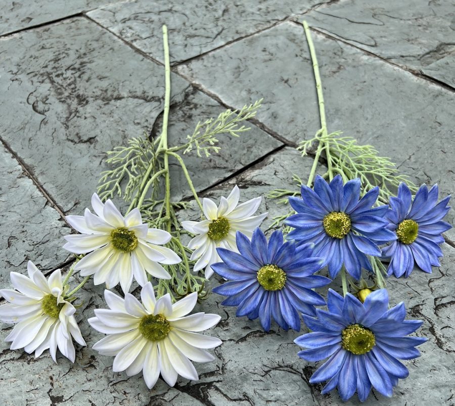4-Bloom Real-touch Chrysanthemum