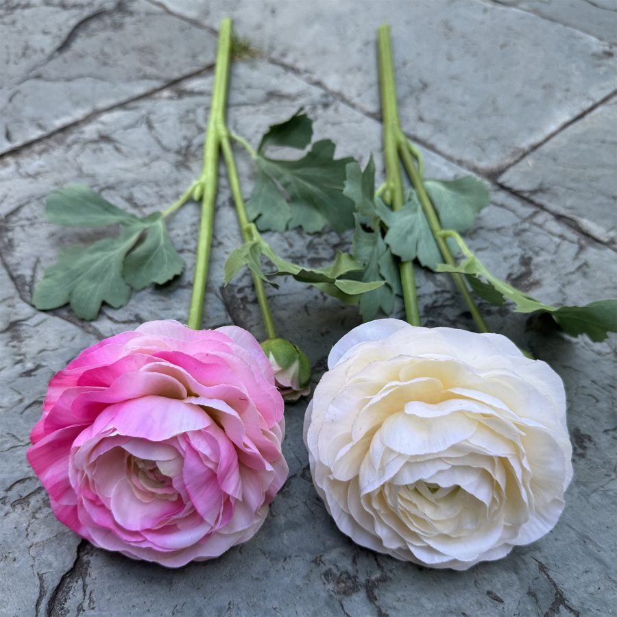 Real-Touch Ranunculus