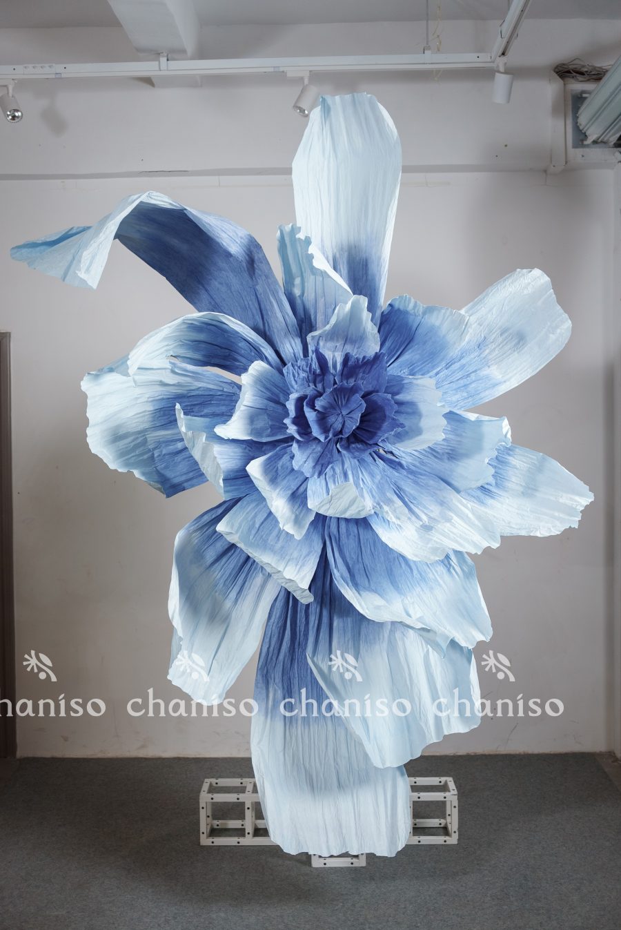 Gradient-Colored Oversized Paper Florals