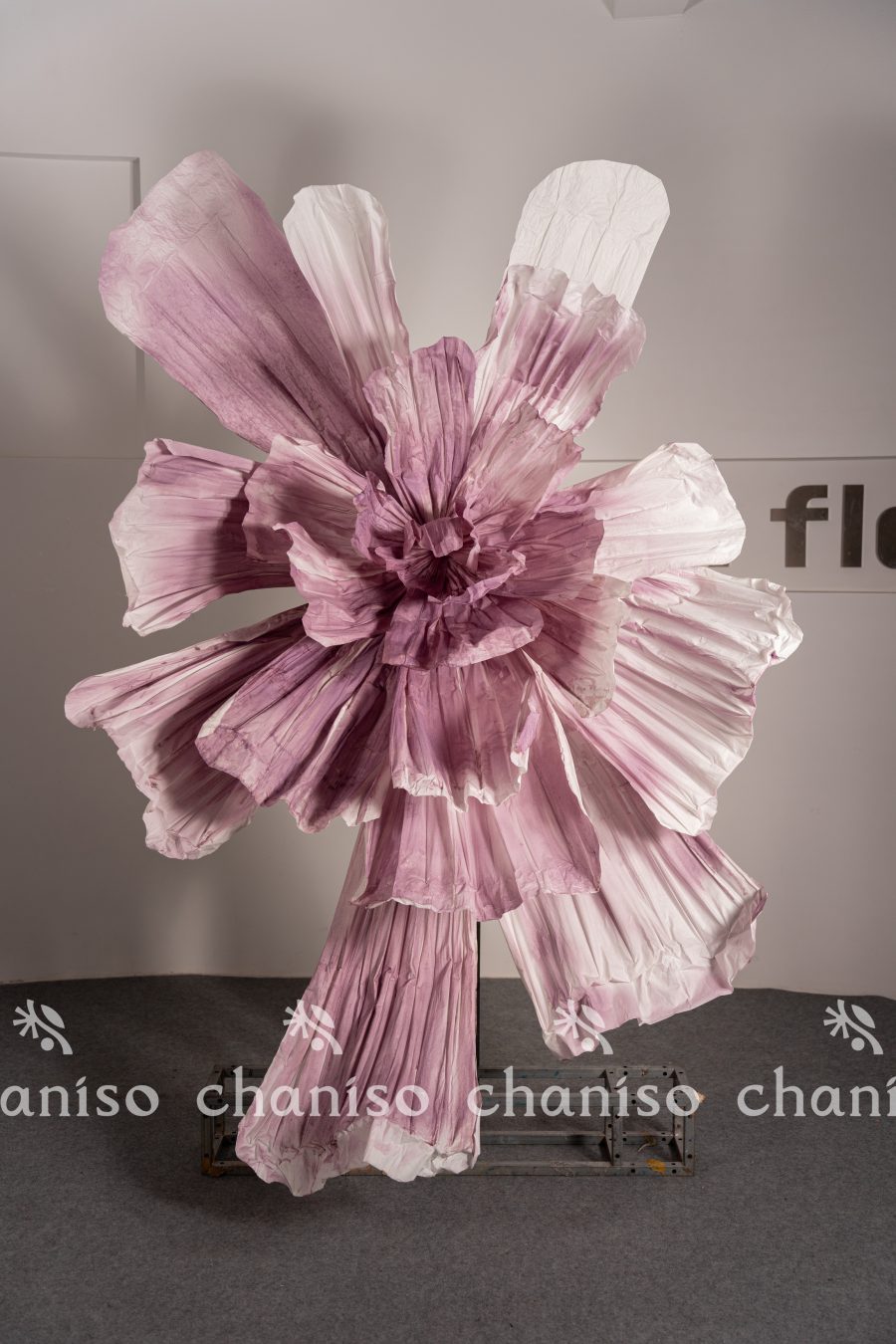 Gradient-Colored Oversized Paper Florals